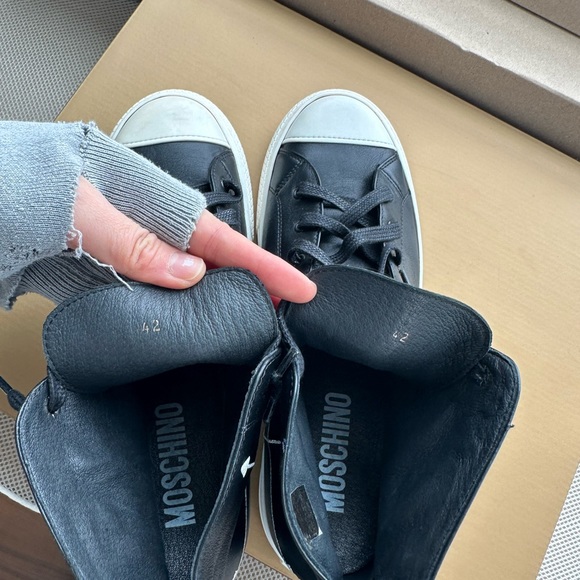 Brand New Moschino EU 42 Genuine Leather Men Sneaker - Picture 8 of 12